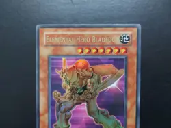 Yugioh - Elemental Hero Bladedge YSD-EN019 Ultra Rare 1st Edition - Image 2