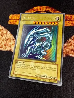 🔥 YUGIOH • BLUE EYES WHITE DRAGON • ULTRA RARE • SDK-001 • UNLIMITED • NM 🔥 - Image 3