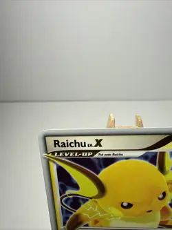 Pokemon Raichu LV.X 99/100 Ultra Rare Stormfront Holo - Image 2