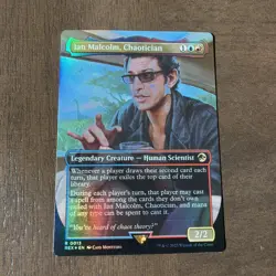 MTG Ian Malcolm, Chaotician ( FOIL Borderless) Universes Beyond: Jurassic World - Image 1