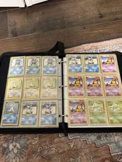 Vintage Binder Pokemon Base Set (over 300 Cards) - Image 2