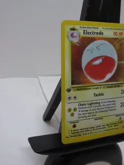 Electrode 1st Edition Holo Rare Jungle 2/64 Pokemon TCG Card- MP Condition - Image 2