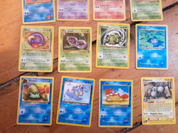 40 POKEMON CCG Cards original release 2000's mix lots rare - Image 3