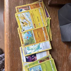 huge lot pokemon cards - Image 2
