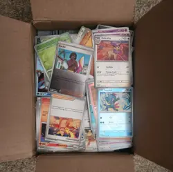 2000+ Pokemon Card Bulk lot! Holo/Reverse/Common/Uncommon/ & More - Image 1