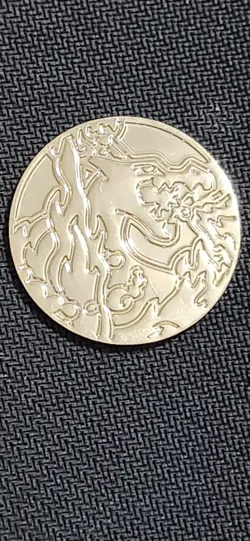 PROMO Charizard Metal Gold Coin Pokemon TCG - Image 1