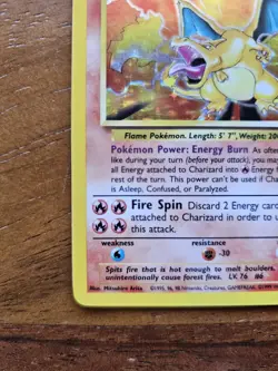 Pokemon TCG Charizard 1999-2000 Base Set Holo Rare Card 4/102 - Image 2