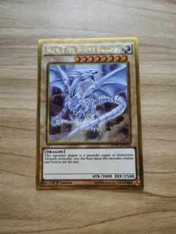Yu-Gi-Oh - Blue Eyes White Dragon - Gold Rare - MVP1-ENG55 - Image 1