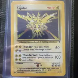 Zapdos 19/110 Pokemon Trading Card Legendary Collection Rare Holo - Image 1