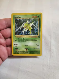 LP+ Scyther 26/64 Jungle Regular Vintage Pokemon Card Near Mint / Light Play NM - Image 1