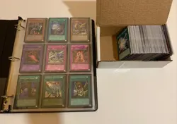 Yugioh Binder Collection Blue-Eyes White Dragon Cards - Image 1