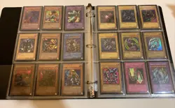 Yugioh Binder Collection Blue-Eyes White Dragon Cards - Image 4