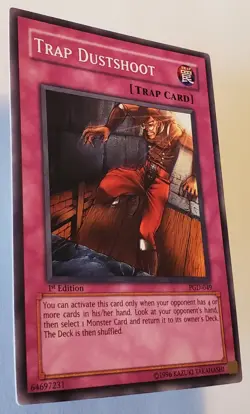 Yu-Gi-Oh! Trap Dustshoot PGD-049 Pharaonic Guardian Vintage 2003 1st Edition NM - Image 2