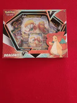 Pokemon TCG Dragonite V Evolving Skies New Sealed Collection Box - Image 1