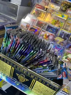30+ Packs Yu-Gi-Oh! Including LOB, SRL, IOC, PSV and more! Opened bulk unsorted - Image 1