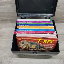 Weird n' Wild Creatures Huge Lot of 400+ Large Cards + Storage Case - Image 3