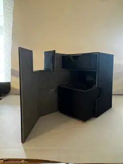 MTG Ultimate Guard Flip n Tray Black Commander Deck Box - Image 3