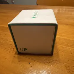 Ultra PRO Magic: The Gathering Faux Leather Tree White & Green Magnetic Deck Box - Image 2