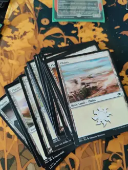 MTG Commander Deck - Pearl-Ear, Imperial Advisor - Mono White Enchantments - Image 3