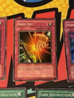 Lot of 5 Yugioh Cards Mixed - 1996 - Image 4