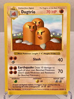 Dugtrio 019/102 Base Set (Shadowless) Rare Pokemon Card WOTC - Lightly Played - Image 1