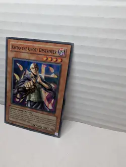 Yu-Gi-Oh! - Kycoo The Ghost Destroyer Super Rare / Holo LON-062 - Image 3