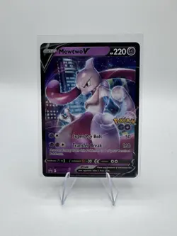 Pokemon TCG - Mewtwo V SWSH223 - Black Star Promo Pokemon Go Stamped Holo - Image 1