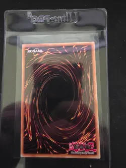 Yu-Gi-Oh! TCG Blue-Eyes White Dragon 1st Edition Ghost Rare Card GFP2-EN175 - Image 2