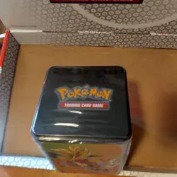 Pokemon TCG Prismatic Evolutions Elite Trainer Box +Tin BUNDLE. BRAND NEW/SEALED - Image 5