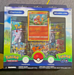 Pokemon GO Premier Deck Holder Dragonite VSTAR + Charmander Pin Collection NEW - Image 5