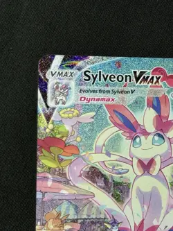 2021 Pokemon SWSH Evolving Skies Sylveon VMAX #212/203 - Image 3