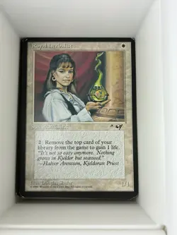 Royal Herbalist (Female) - Alliances # MTG Magic The Gathering. M9 - Image 1