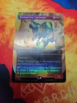 Trumpeting Carnosaur (Borderless) - The Lost Caverns of Ixalan - Foil - NM - Image 1