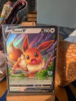 Eevee V SWSH065 SWSH: Sword & Shield Promo Cards Holo - Image 1