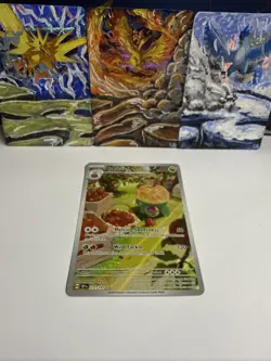 Appletun 211/191 Surging Sparks Pokemon TCG Illustration Card NM - Image 1