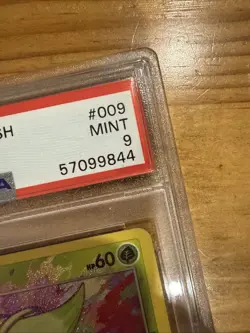 PSA 9 Celebi 009/185 - Amazing Rare - SWSH-04 - Vivid Voltage Pokemon Card TCG - Image 4