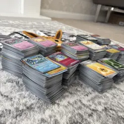 Pokemon Cards Bundle 2500+! Binders and evee pouch! - Image 2