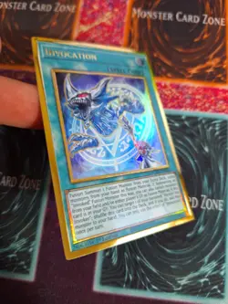 Yu-Gi-Oh! Invocation MGED-EN044 Premium Gold Rare 1st Edition Near Mint c3/ - Image 2