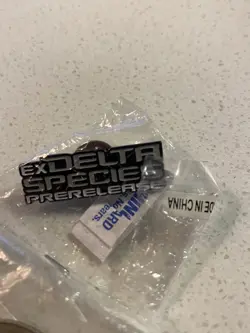 Pokemon Ex Delta Species Enamel Pin Badge Sealed 2005 - Image 1