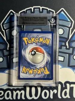 2019 POKEMON SM BLACK STAR PROMO HIDDEN FATES PIN COLL #SM215 MEW-HOLO BGS 9 - Image 2