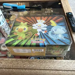 Pokemon TCG Spring 2020 Collectors Chest Lunch Box Tin SW/SH FACTORY SEALED - Image 4