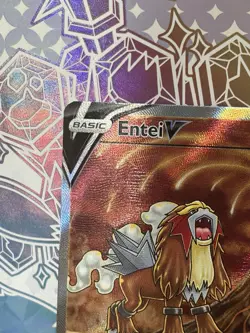 Pokemon Entei V Full Art Ultra Rare Crown Zenith GG36/GG70 230 HP - Image 2