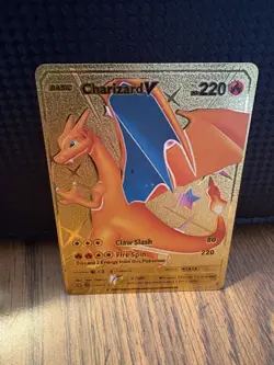 Charizard V Gold Foil Pokemon Card 079/073 - Image 1