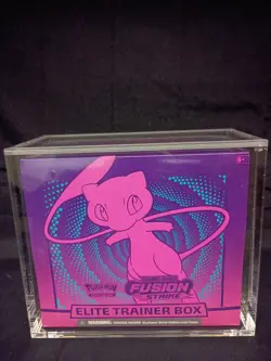 Nintendo Pokemon TCG: Sword & Shield Fusion Strike Elite Trainer Box 820650809330 - Image 1