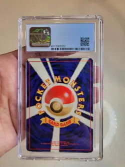 Light Holo bleed 1996 POKEMON BASE SET JAPANESE #6 CHARIZARD ~ HOLO CGC 5.5 - Image 3
