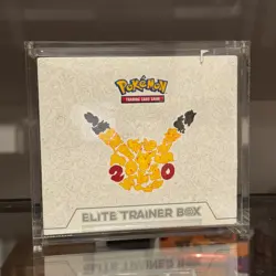 Pokemon Generations Elite Trainer Box (ETB) - English, Factory Sealed inkl Acryl - Image 1