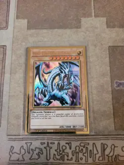 YUGIOH BLUE-EYES WHITE DRAGON MGED-EN001 GOLD 1ST ED NM VER. 1 - Image 1