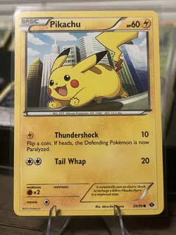 Pokemon TCG Pikachu 39/99 Regular Lightning Common HP60 Moderately Played - Image 1