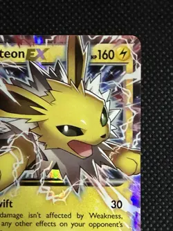 Pokemon Jolteon EX 28/83 Generations Ultra Rare Holo Full Art 2016 Vintage - Image 5