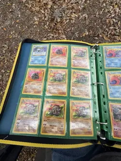 Vintage Pokemon Binder With Over 125+ Fossil Cards (1999) - Image 5